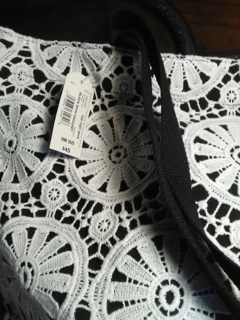 NWT ARIZONA JEANS White Crochet Tote Bag with Black Handles FABRIC
